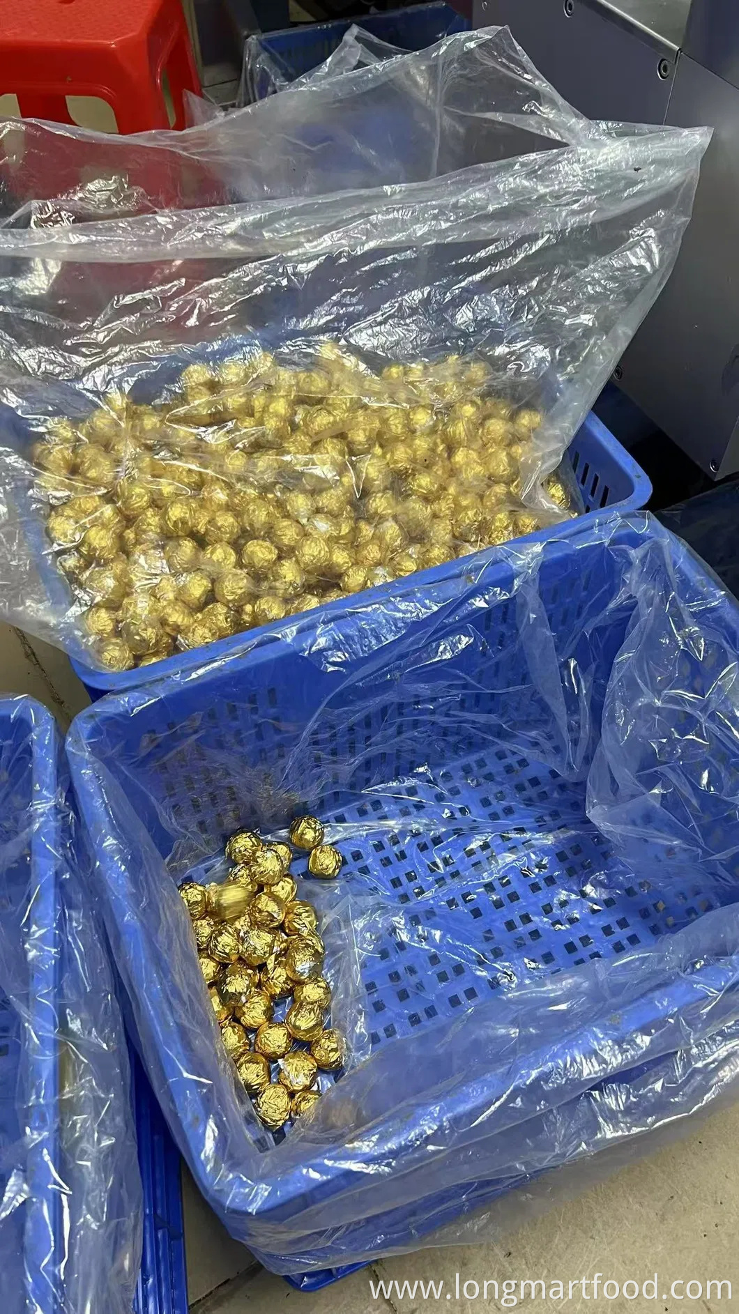 Crunchy Wafer Ball Milk Chocolate with Peanut/Crispy Rice/Cookie Packed in Heart Box